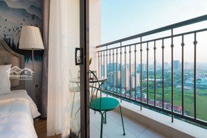 cực hiếm! cho thuê studio nội thất cực đẹp tại vinhomes greenbay ( tầng cao ) - giá công khai: 8.5