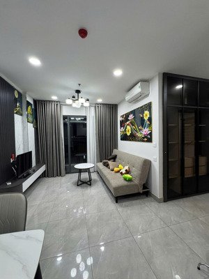 cho thuê căn hộ 2 phòng ngủ 2wc, căn góc 2 view full nội thất cao cấp 7,5 triệu/ tháng