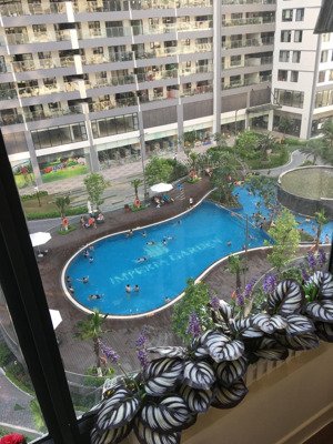 căn hộ imperia garden căn góc tầng 05 view bể bơi chính chủ bán sổ hồng lâu dài