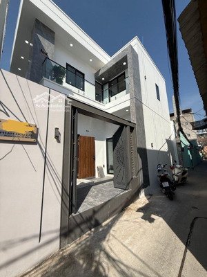 bán nhà mới trệt lầu - full nội thất - phạm hữu lầu