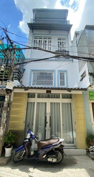 nhà chính chủ cần bán gấp ở đường chu văn an, phường 12 quận bình thạnh, sổ hồng riêng