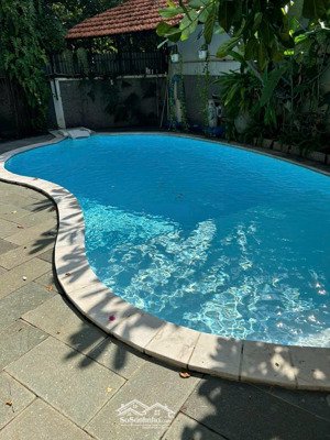 biệt thự cao cấp nguyễn văn hưởng, thảo điền hồ bơi riêng dt 651m2 giá giảm sâu 50 tỷ