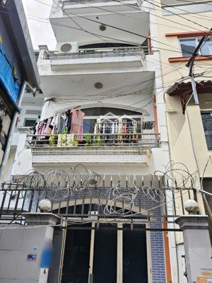 bán bề thế giá chỉ 19,5 tỷ, 148m2, đường cách mạng tháng tám, phường 15, quận 10, hcm, chính chủ