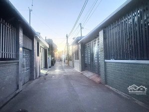 bán nhà kp2 gần hồ bơi phương nam phường trảng dài dt: 200m2 thổ cử - chỉ 3,3 tỷ