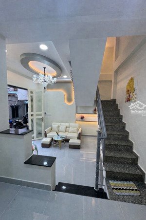 nhà quận 6, tân hoà đông, 4 tầng btct, dt 33m2, nhỉnh 5 tỷ. lh xem nhà 