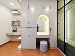 bán nhà hẻm 5m nguyễn đình chiểu p4 q3 dt 3.5m x 8m, nở hậu 4.6m 5 tầng sân thượng giá 8.6 tỷ tl