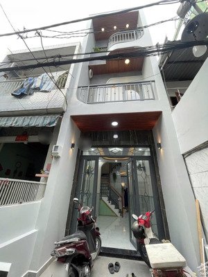 bán nhà mới hẻm 157 mai xuân thưởng p4 q6