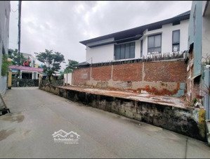 bán lô đất mt bình thái 4- hoà thọ đông- cẩm lệ