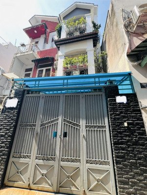 70m ra mặt tiền htp quận 7, 2p đi phú mỹ hưng, 50m2, khu dân trí, shr chỉ hơn 6đ