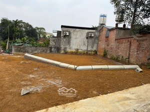 cần tiền bán đất hoà lạc lô góc full thổ cư