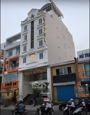 bán khách sạn ngay bùi viện quận 1 dt 8x15m 5tầng, 16phòng hđt 100tr giá 36 tỷ