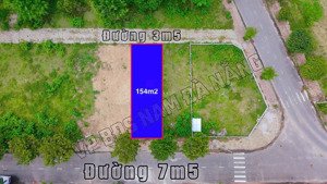 đất 2 mặt tiền trước sau công viên green city cực đẹp. cách sông cổ cò 50m