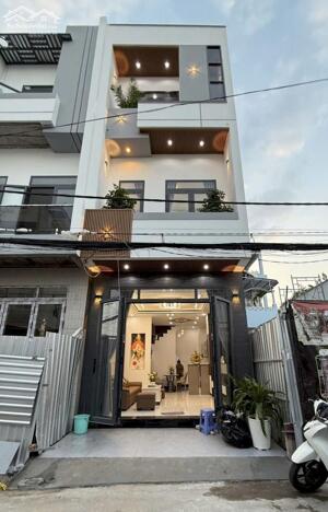 Nhà 1 trệt 2 lầu Full nội thất - Đường Trần Văn Ơn - Gần trường đại học Kỹ Thuật Công Nghệ