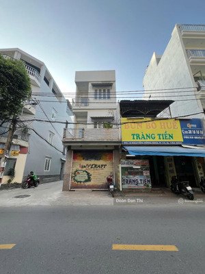 cho thuê nguyên căn góc 2mt nguyễn hồng đào dt 4x15-3.5 tấm-30tr/th