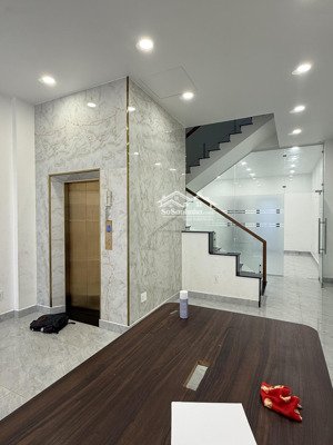 cityland park hills, p10, gò vấp. cho thuê nhà 100m2, 1 hầm + 4 lầu, có thang máy và máy lạnh