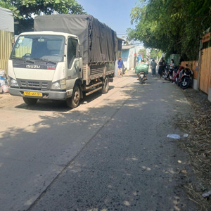 8 tỷ 300 thương lượng, nhà mới 5 tầng, đường 6 mét thông, diện tích : 4 x 16