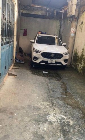 chính chủ bán nhà chiến thắng -văn quán-.ô tô đỗ cửa full nội thất chỉ 10,5 tỷ có thương lượng.