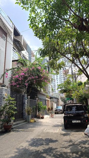 quận 7 _khu kiều đàm, ô tô tránh,ngủ trong nhà, 50m2 x5 tầng , 5pn, 6wc,gara ôtô_nhỉnh 10 tỷ