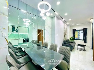 nhà 3 tầng mới, hiện đại, ngay ngã 6 gò vấp, 90m ra mặt tiền, full nội thất cao cấp đón tết