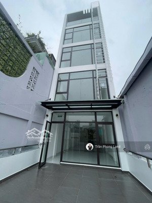 chính chủ cho thuê nhà mặt tiền 205 đinh tiên hoàng, q1, 4.5x20m, trệt 5 lầu tm, 