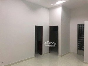 thơm duy nhất 1 căn 75m2 giá cực tốt 3 tỷ 550 tr sổ riêng không quy hoạch