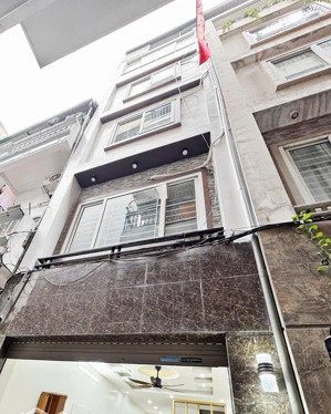 nhà đẹp cầu giấy ngõ thông kinh doanh, morning đỗ cửa 6 tầng, 12 tỷ