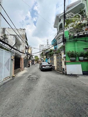 rẻ - quang trung gò vấp - 56m2(4m2x12m) xe hơi đỗ cửa - 3 tầng đúc kiên cố - 4pn to chỉ nhỉnh 6ty