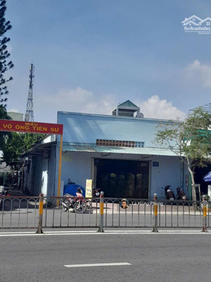 bán nhà nát, căn góc 3 mt đường lý chiêu hoàng, dt 8x25m 200m2, vị trí đẹp, tiện xây mới, giá 35 tỷ