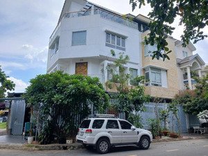 biệt thự đẹp lung linh góc 2 mặt tiền sông sài gòn, đảo kim cương p. bình trưng tây, tp. thủ đức