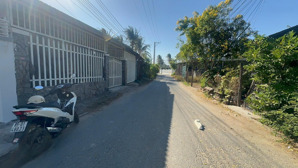 nhà mặt tiền đường yên thế ,thành hải ,prtc ,ninh thuận