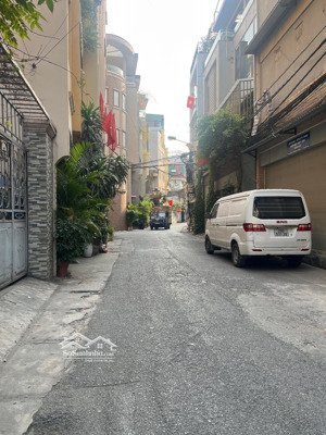 bán siêu phẩm căn góc mặt phố yên lạc - 7 tầng thang máy - kinh doanh - giá chỉ 28 tỷ có tl. sđcc