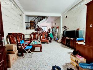 Giảm sâu 1.3 tỷ, chủ cần bán gấp Cổ Nhuế 65m2, 3T, mặt ngõ ô tô, kinh doanh sầm uất.