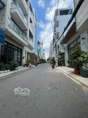 mt kinh doanh đường số sát phú mỹ hưng cách chợ tân mỹ 70m 12,x tỷ tl