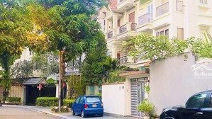 chính chủ bán bttrung văn 105m 4 tầng 32.9 tỷ - hàng hiếm - ở - kinh doanh đỉnh cao 