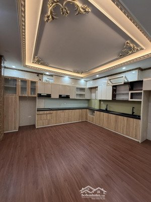 bán nhà mặt phố miếu đầm, dt 155m2, 10,8m mặt tiền, mặt sau ngõ 5m