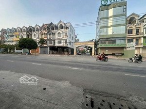 giá tốt hiếm có - bán đất mặt tiền dt743, phường đông hòa, tp. hcm