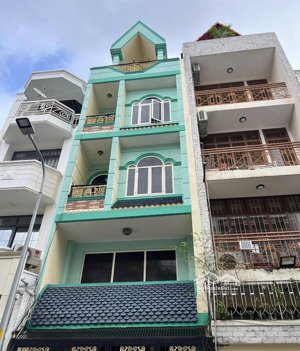 siêu vị trí mtkd. khu k300 mt trương hoàng thanh. 6 x 20m. cn 117m2. 4 tầng. hđt: 70tr. giá 22.3 tỷ