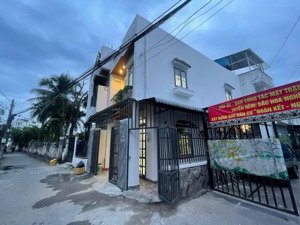 nhà trệt lầu 1/ hà huy giáp hẻm 913 6x11 4tỷ45