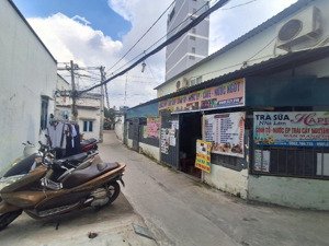 bán nhà nguyễn văn linh, quận 7, ngang 9,6m ngay kcx tân thuận, 3pn, giá nhỉnh 6 tỉ