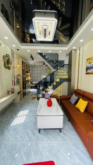 nhà đẹp như hình - thống nhất gò vấp - nhỉnh 5 tỷ