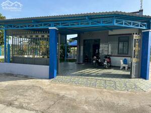 Bán nhà vườn đẹp ,2 mt đường xe tải xã An Nhựt Tân, Tân Trụ tdt 262,8m2 full thổ giá 2,65 tỷ