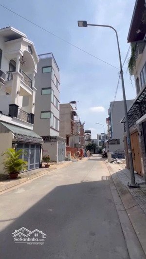 bán gấp lô đất tỉnh lộ 43 giá 3,32 tỷ. sổ riêng đường xe hơi