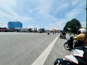 lô đất ngang 7m vuông vức đường số 13 linh xuân trung tâm thủ đức phù hợp xây chdv giá chỉ 6,x tỷ!!