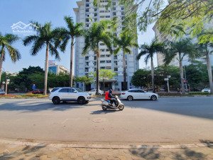 chính chủ cho thuê căn góc 3ng full nội thất tại chung cư 5a lê đức thọ giá chỉ 10tr/tháng