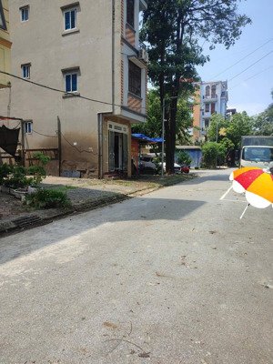 cần bán gấp lô đất giá tỉnh lẻ sổ hà nội 105m2 sóc sơn nhỉnh 1 tỷ đường thông 2 ô tô tránh