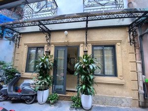 bán nhà phố hàng cót 82m2 mặt tiền 6m 10.5 tỷ