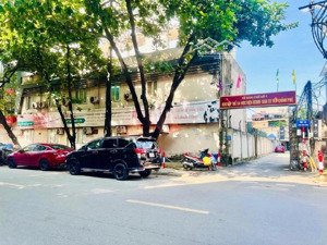 bán gấp toà ccmn 7 tầng thang máy hơn 12 tỷ, 15 phòng khép kín doanh thu 850tr/ năm.lhcc 