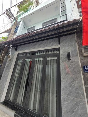 bán nhà đẹp phan thị hành quận tân phú, dt: 4x8m, giá 4.5 tỷ tl