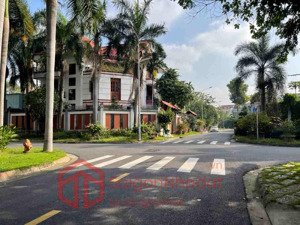 tôi cần bán căn nhà 173.8m2(8.2x19) ngay kdc văn minh đường mai chí thọ p.an phú q2 gần ch novaland