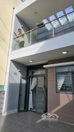 bán np tại đặng thúc vịnh, 8 tỷ, 47.6m2, 3pn, 4wc